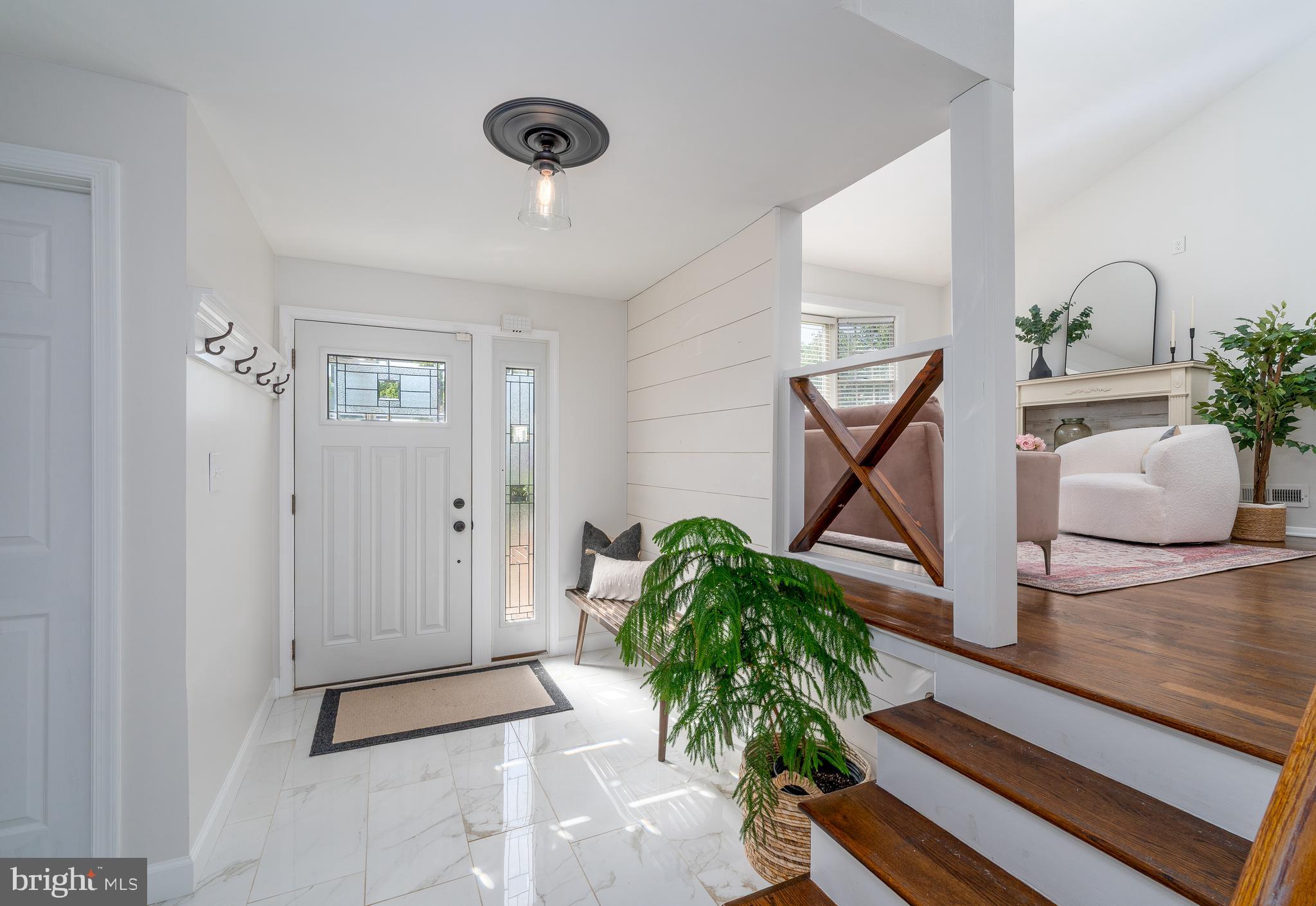 428 Sudbury Road Linthicum Heights, MD 21090 - Photo 2 of 38