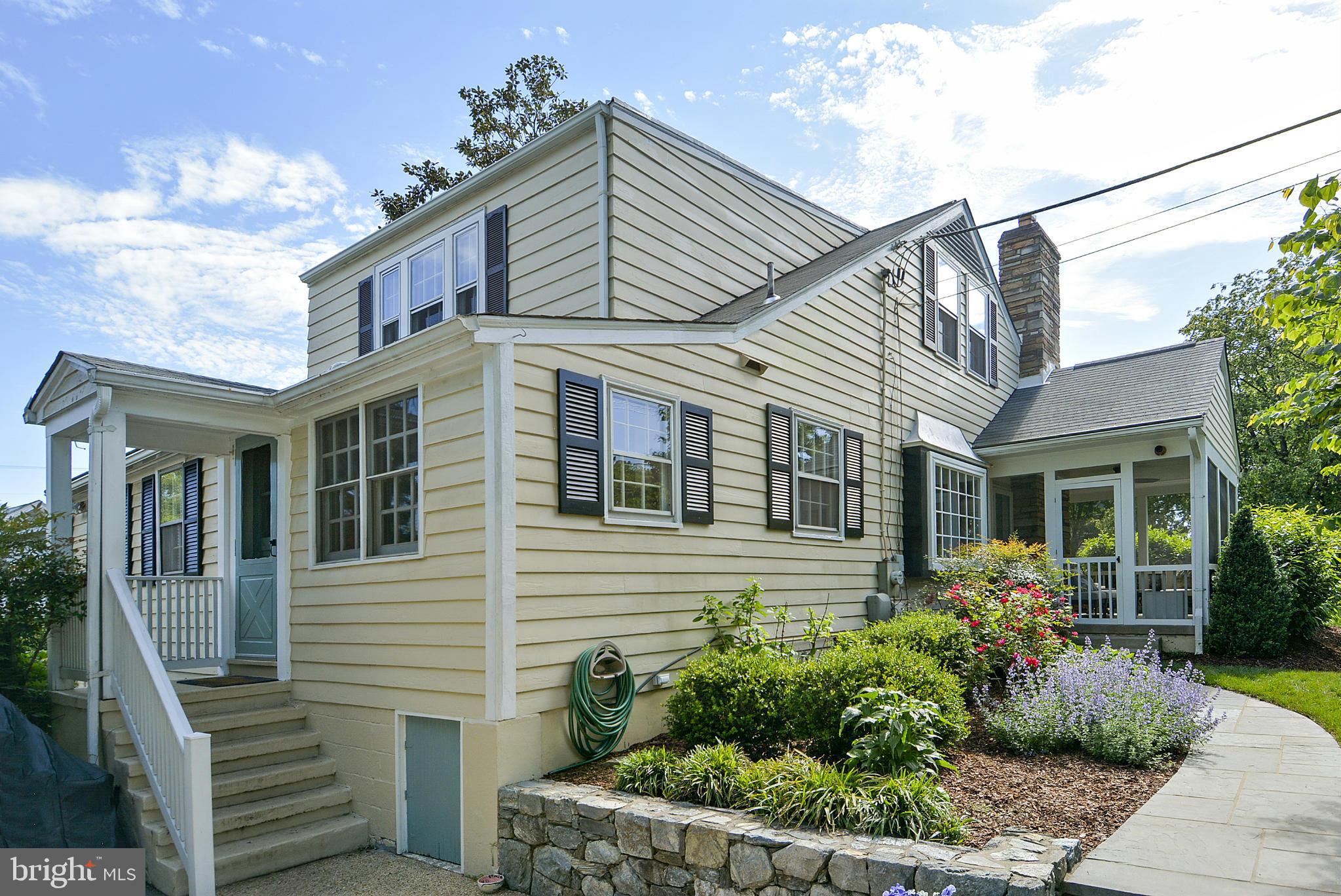 9207 2nd Avenue Silver Spring, MD 20910 - Photo 29 of 30 Exterior (Rear)