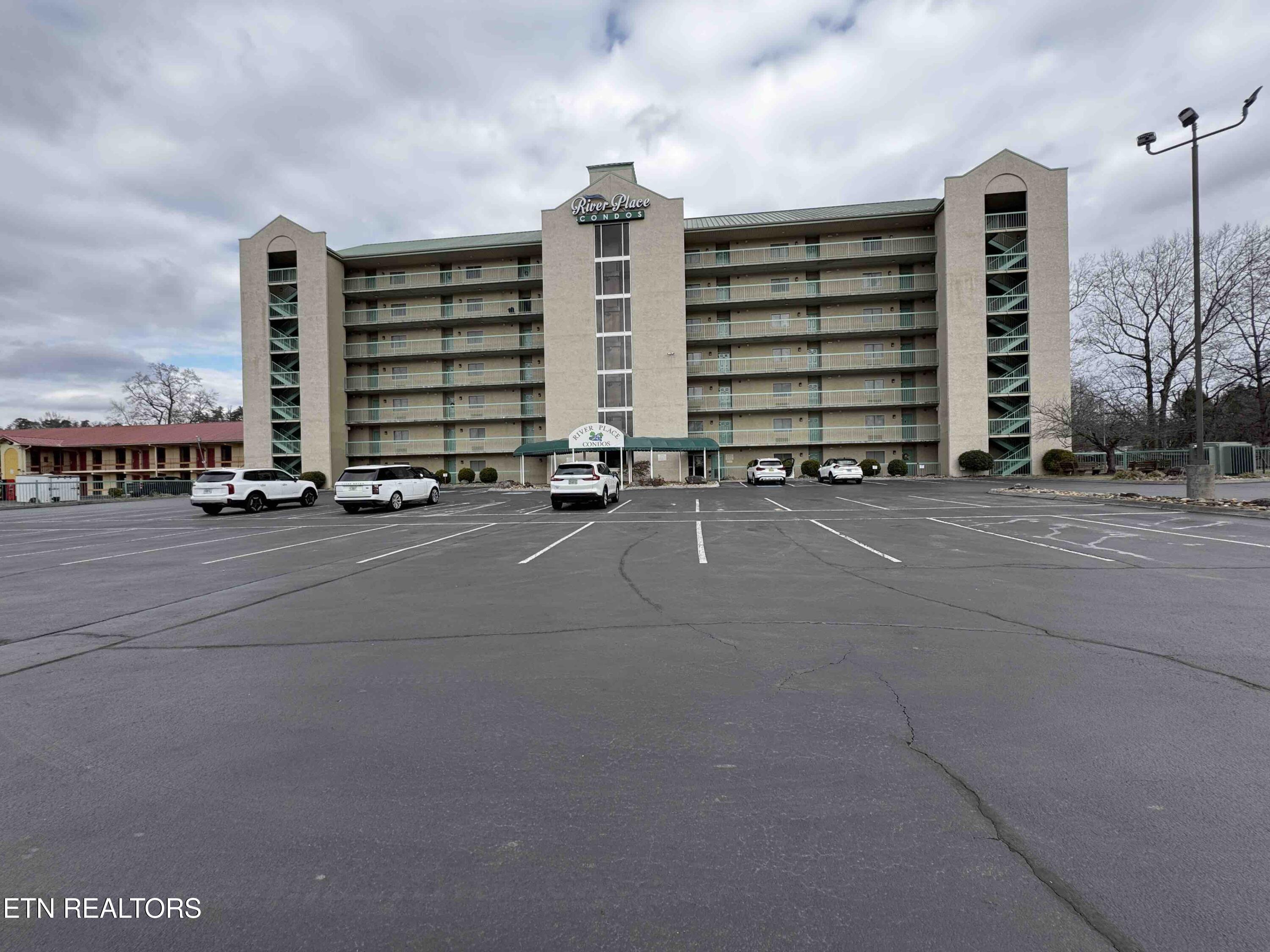 3215 North River Road, Unit STE 307 Pigeon Forge, TN 37863 - Photo 41 of 49 Complex2