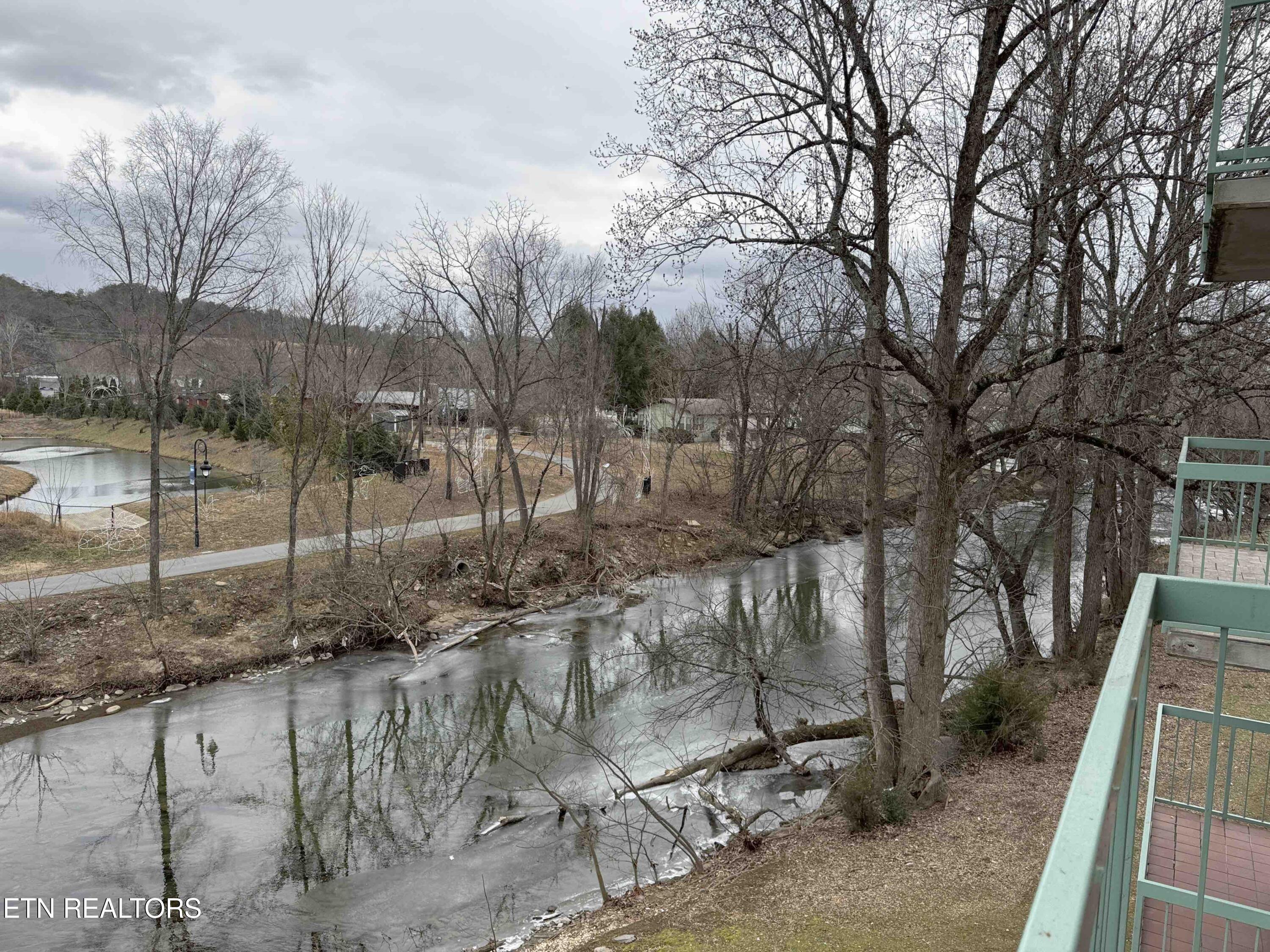 3215 North River Road, Unit STE 307 Pigeon Forge, TN 37863 - Photo 46 of 49 RiverView