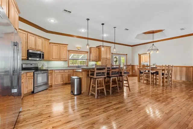 $949,000 | 6854 West Sentinel Post Path, Beverly Hills, FL 34465