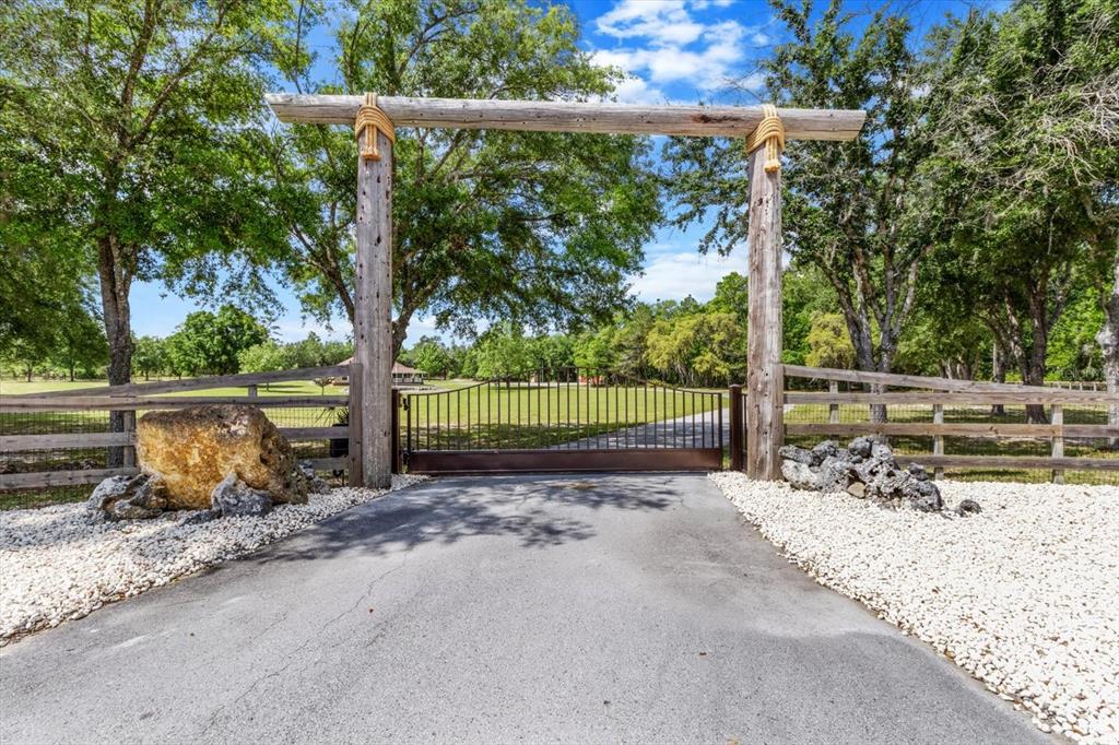 6854 West Sentinel Post Path Beverly Hills, FL 34465 - Photo 75 of 86