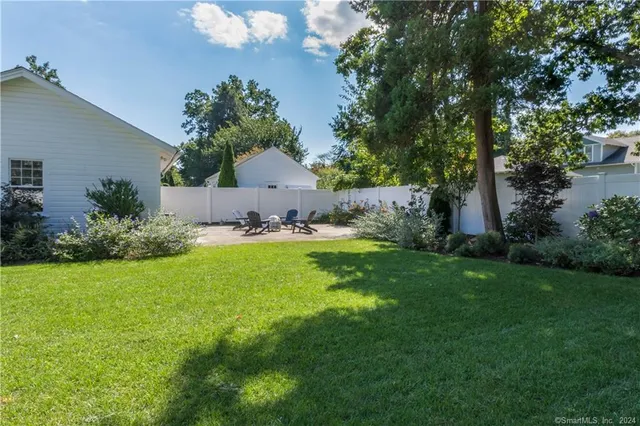 $6,100 | 303 Wakeman Road, Fairfield, CT 06824