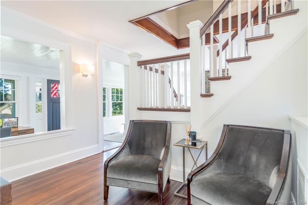 303 Wakeman Road Fairfield, CT 06824 - Photo 8 of 40