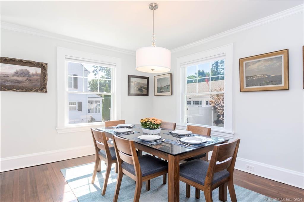 303 Wakeman Road Fairfield, CT 06824 - Photo 10 of 40