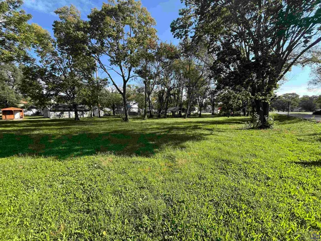 $19,000 | 0 West Potomac Street, Unit LOTS 8 9, Burlington, KS 66839