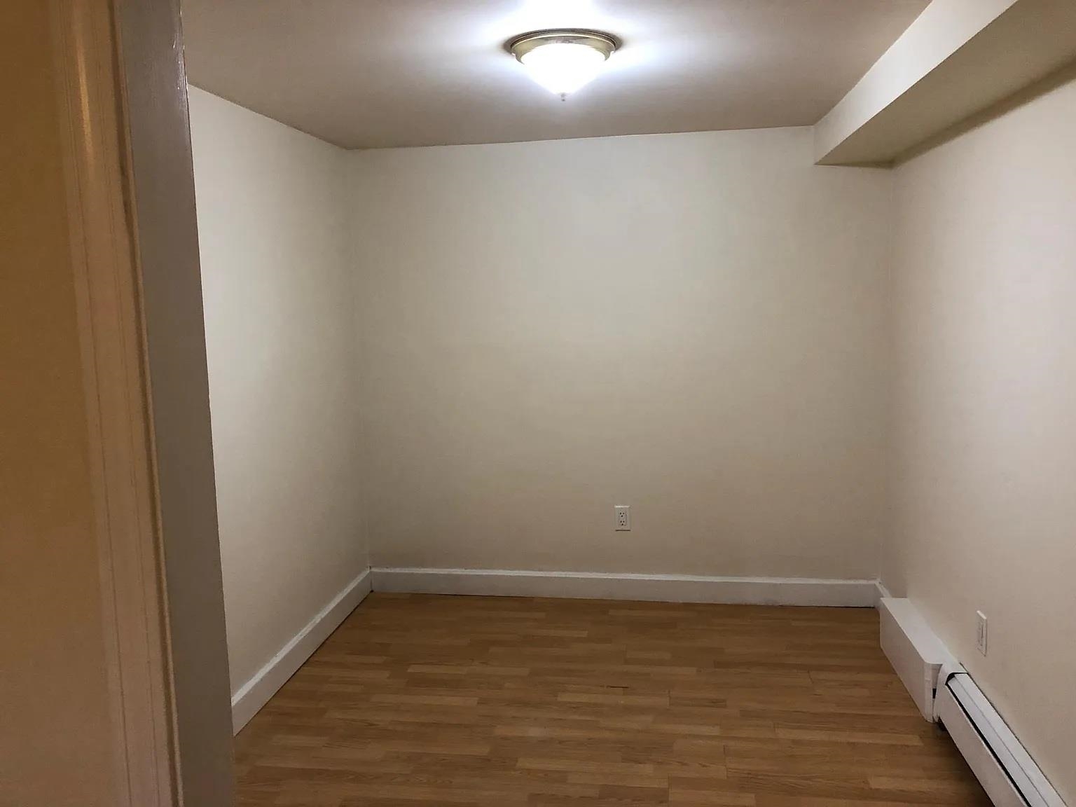 88 West Broadway, Unit 8 Derry, NH 03038 - Photo 12 of 22