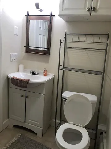 $1,775 | 88 West Broadway, Unit 8, Derry, NH 03038