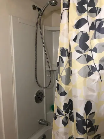 $1,775 | 88 West Broadway, Unit 8, Derry, NH 03038