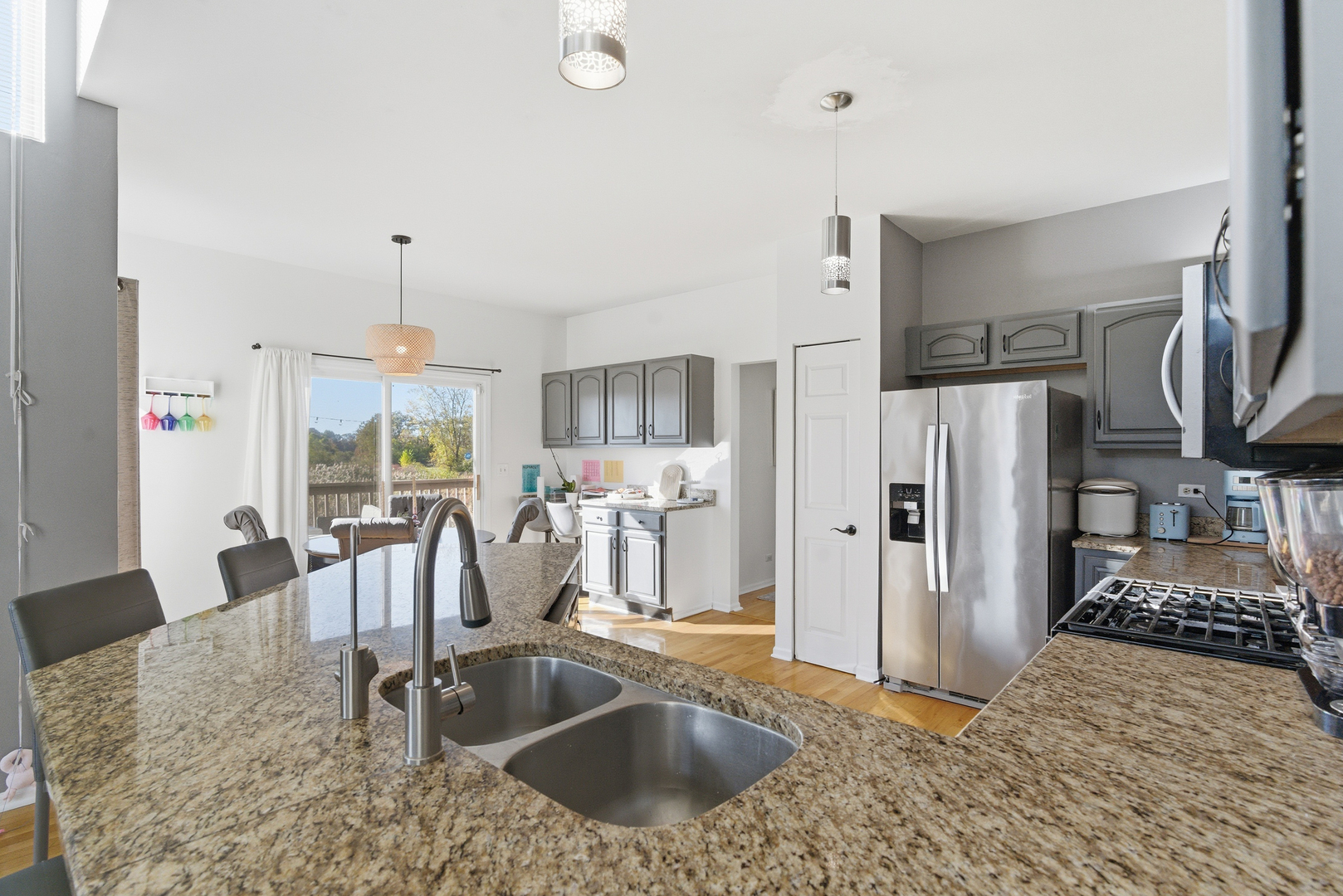 2526 Acorn Drive Round Lake Beach, IL 60073 - Photo 21 of 61