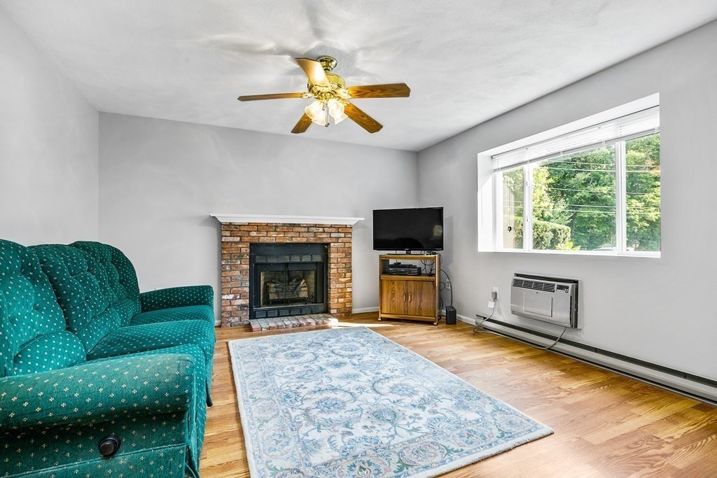 6 Erick Road, Unit 71 Mansfield, MA 02048 - Photo 2 of 18 Gallery Image 2