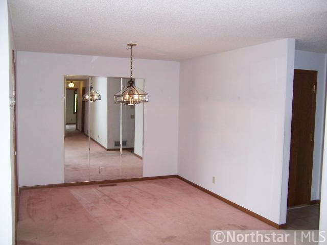 1925 Fox Ridge Drive, Unit D West St. Paul, MN 55118 - Photo 5 of 10 Gallery Image 5