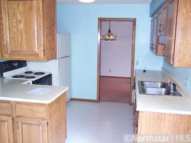 1925 Fox Ridge Drive, Unit D West St. Paul, MN 55118 - Photo 6 of 10 Gallery Image 6
