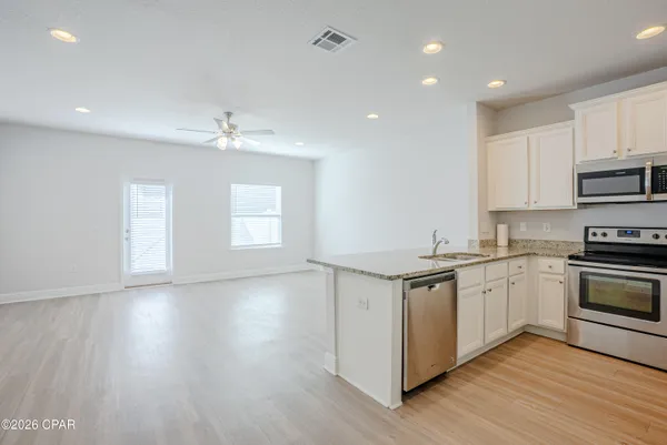 $1,950 | 7472 Shadow Lake Drive, Panama City Beach, FL 32407