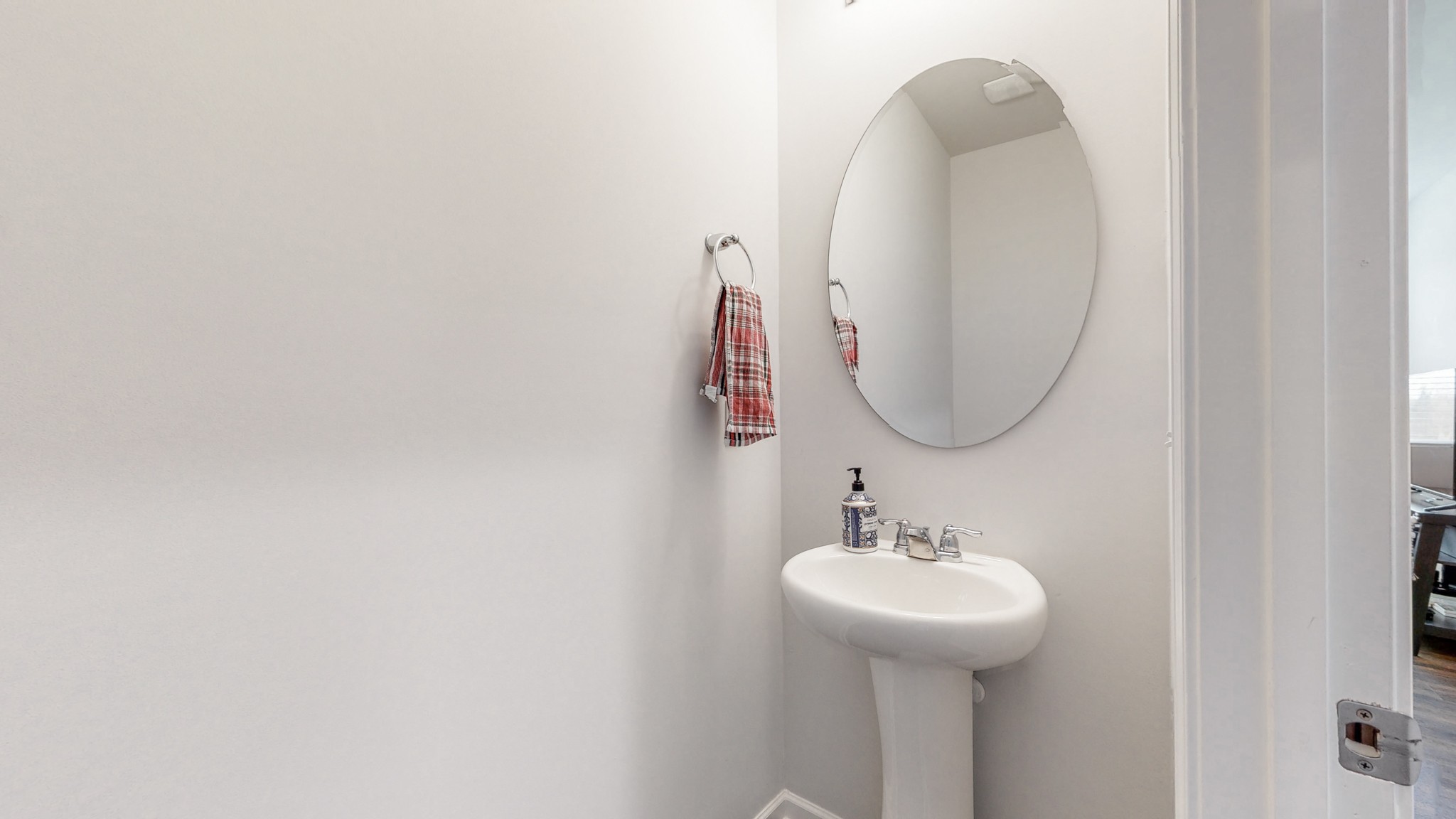 8012 Craighead Drive Lebanon, TN 37087 - Photo 14 of 53 a bathroom with a sink and a mirror