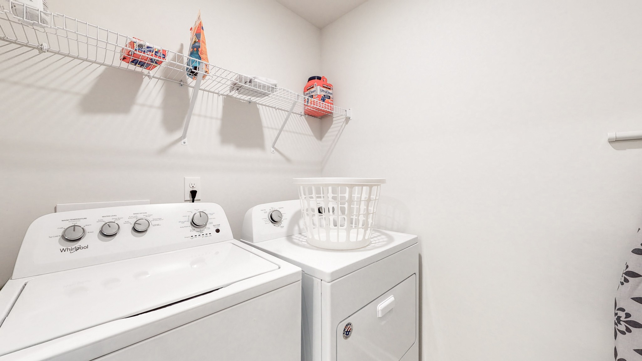 8012 Craighead Drive Lebanon, TN 37087 - Photo 30 of 53 a utility room with dryer and washer