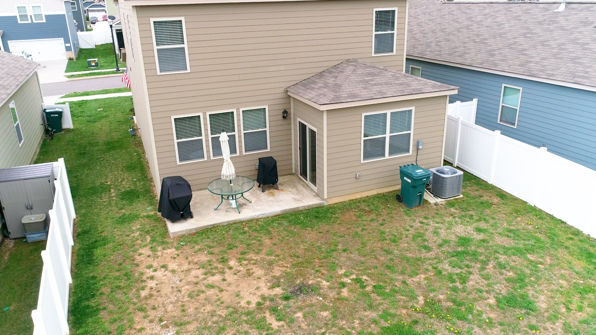 8012 Craighead Drive Lebanon, TN 37087 - Photo 52 of 53 a front view of a house with a yard