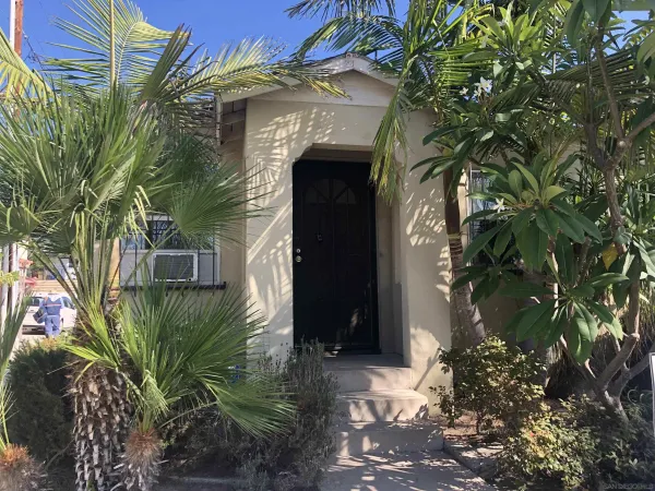 $2,150 | 4072 Meade Avenue, San Diego, CA 92116