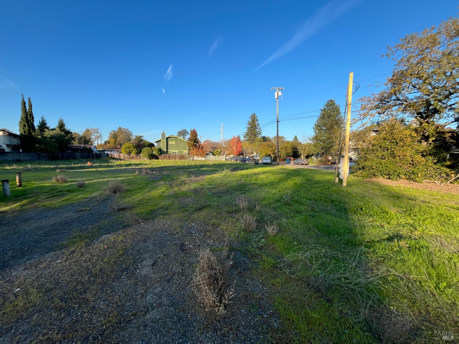 1055 Wright Street Santa Rosa, CA 95404 - Photo 17 of 20 a view of a golf course with a lake