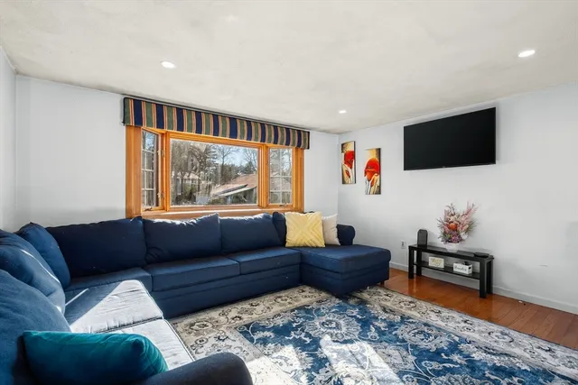 $520,000 | 35 Gladwood Street, Brockton, MA 02301