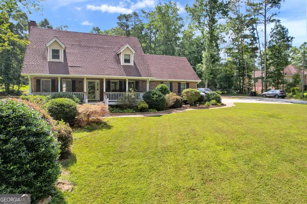 $535,000 | 3157 East Fairview Road Southwest, McDonough, GA 30252