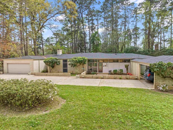 $288,500 | 2109 Woodland Park Avenue, Jasper, TX 75951
