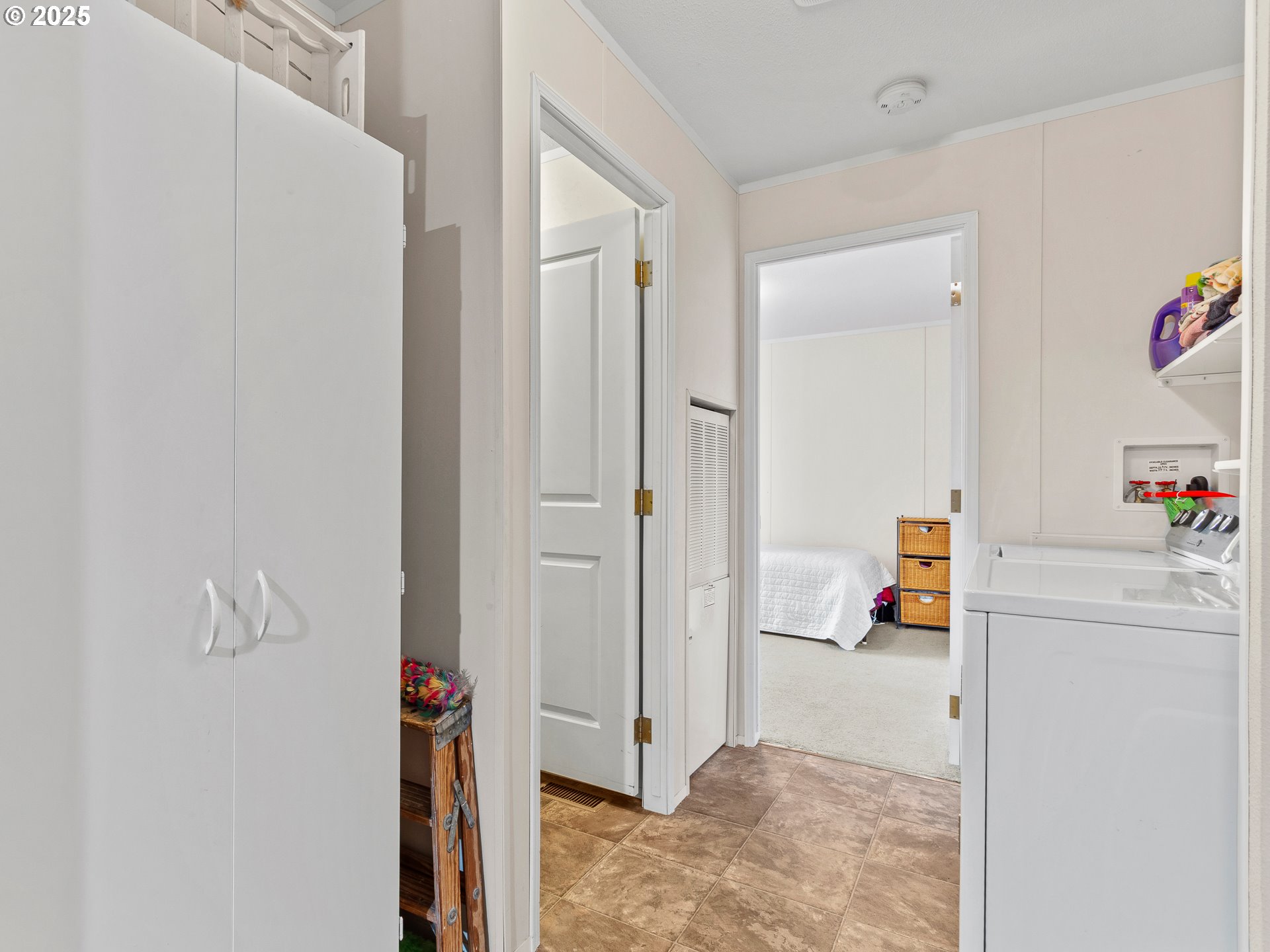 2901 East 2nd Street, Unit 121 Newberg, OR 97132 - Photo 21 of 48 a view of storage room