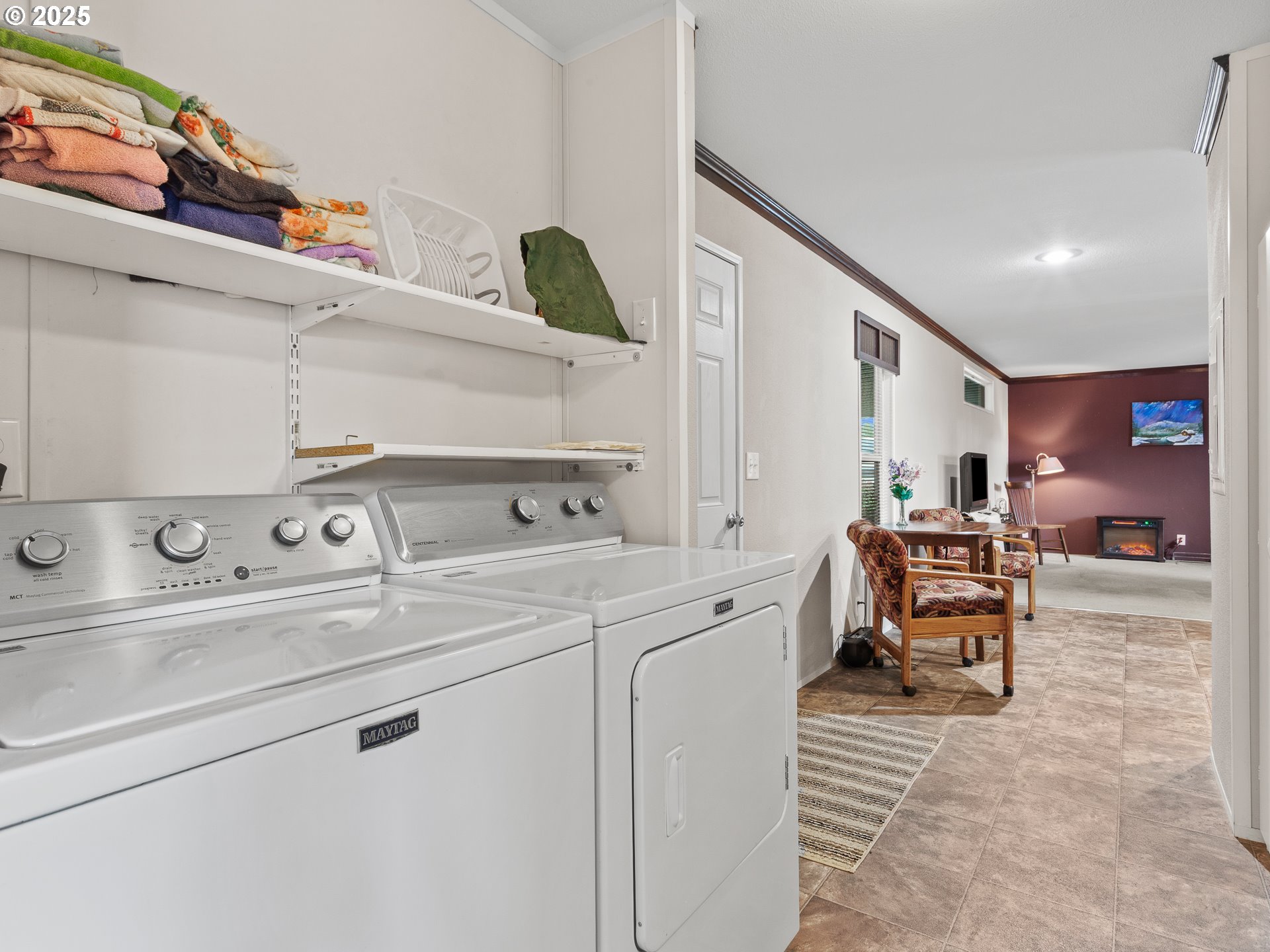 2901 East 2nd Street, Unit 121 Newberg, OR 97132 - Photo 23 of 48 a utility room with dryer and washer