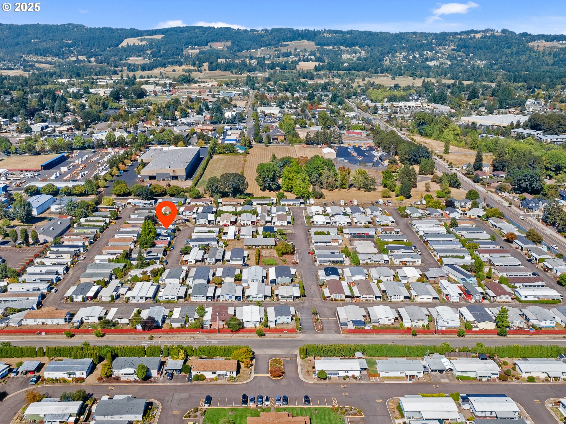 2901 East 2nd Street, Unit 121 Newberg, OR 97132 - Photo 46 of 48 an aerial view of a city