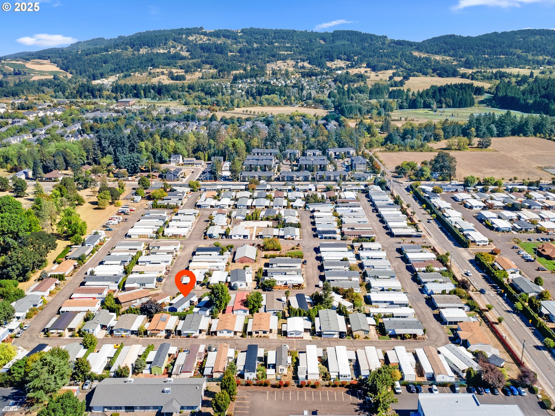 2901 East 2nd Street, Unit 121 Newberg, OR 97132 - Photo 47 of 48 a view of city