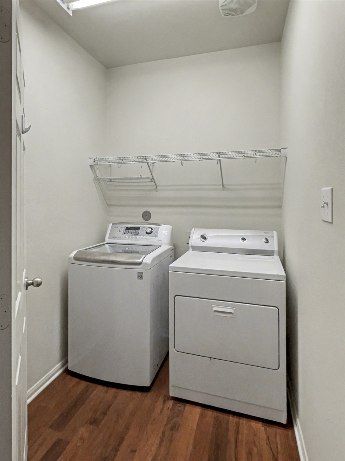 20326 Linshire Drive Spring, TX 77388 - Photo 20 of 24 In-home laundry room conveniently located between two secondary bedrooms.