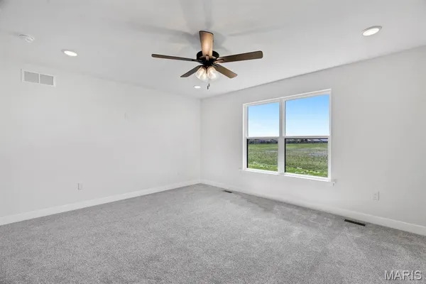 $629,900 | 421 Rumsfeld Drive, Troy, IL 62294