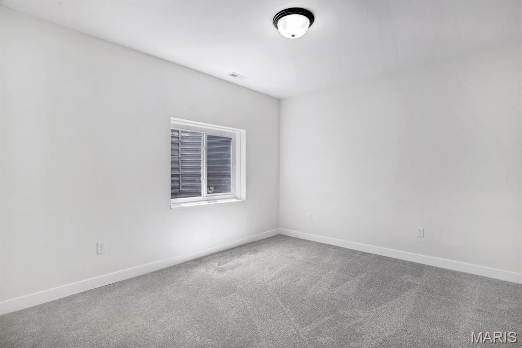 421 Rumsfeld Drive Troy, IL 62294 - Photo 43 of 55