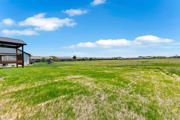 $629,900 | 421 Rumsfeld Drive, Troy, IL 62294
