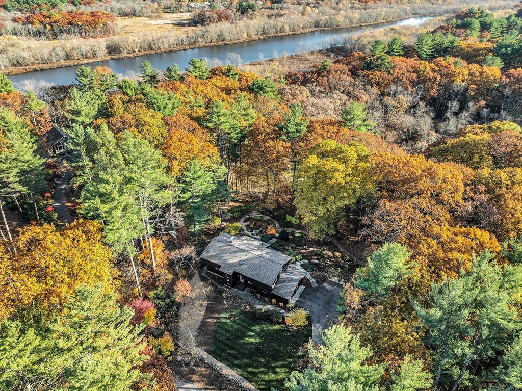 419 Silver Hill Road Concord, MA 01742 - Photo 29 of 30 Gallery Image 29