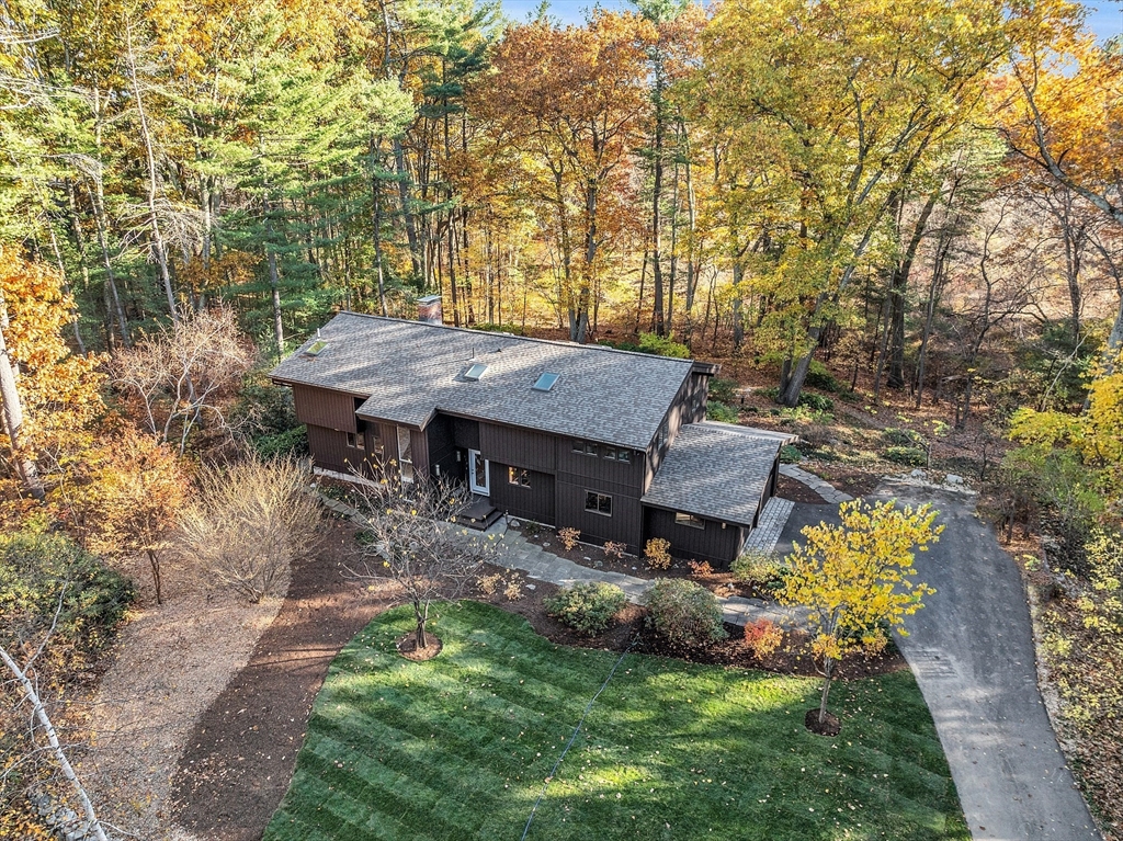 419 Silver Hill Road Concord, MA 01742 - Photo 3 of 30 Gallery Image 3
