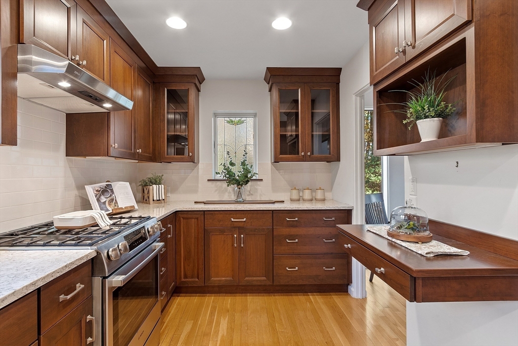 419 Silver Hill Road Concord, MA 01742 - Photo 5 of 30 Gallery Image 5