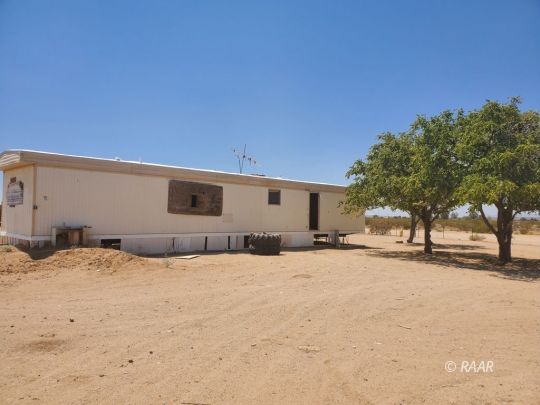 4842 Sydnor Avenue Ridgecrest, CA 93555 - Photo 11 of 27 Gallery Image 11