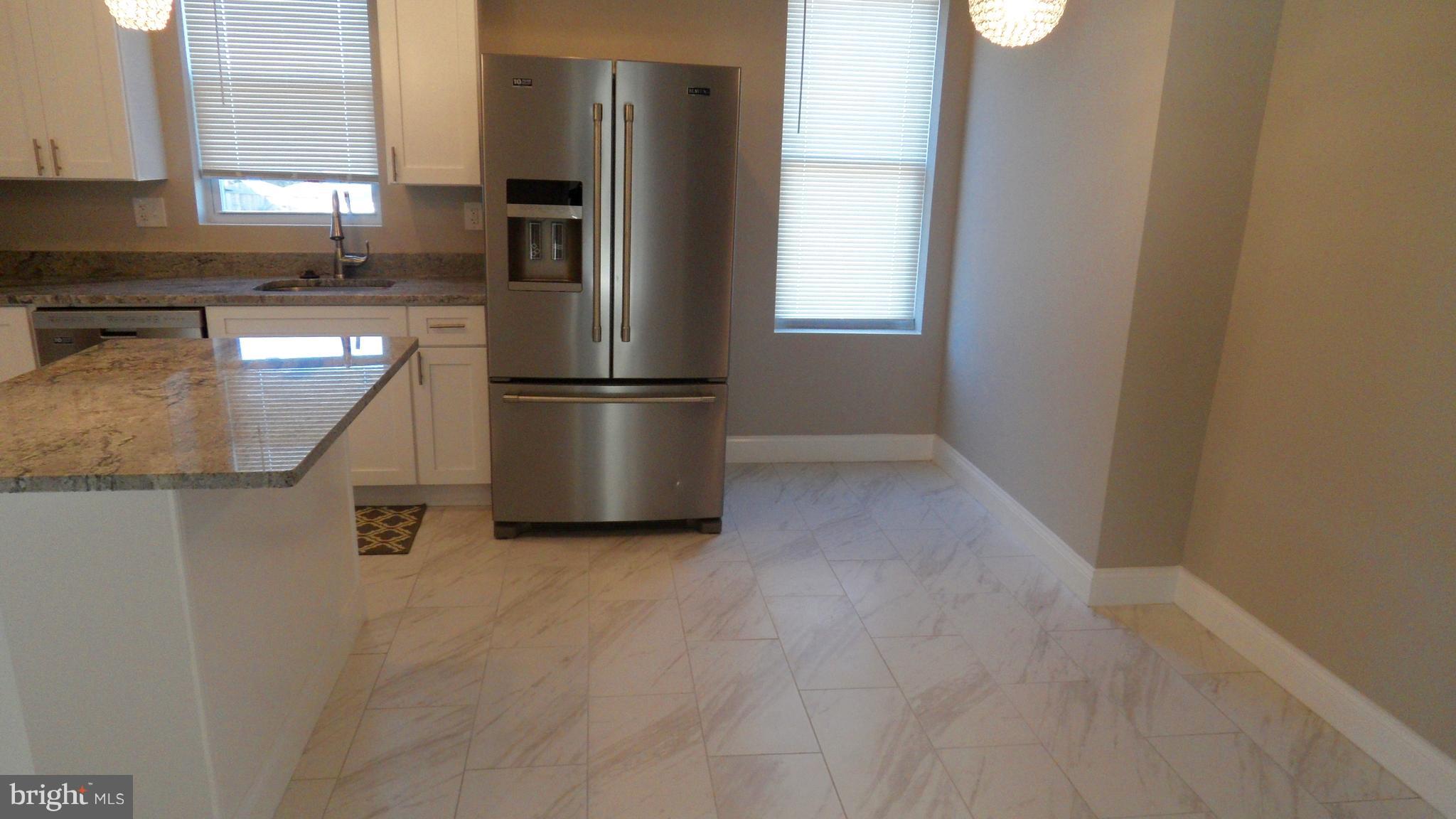 7401 Windsor Mill Road Baltimore, MD 21244 - Photo 9 of 40 Eat-in Kitchen