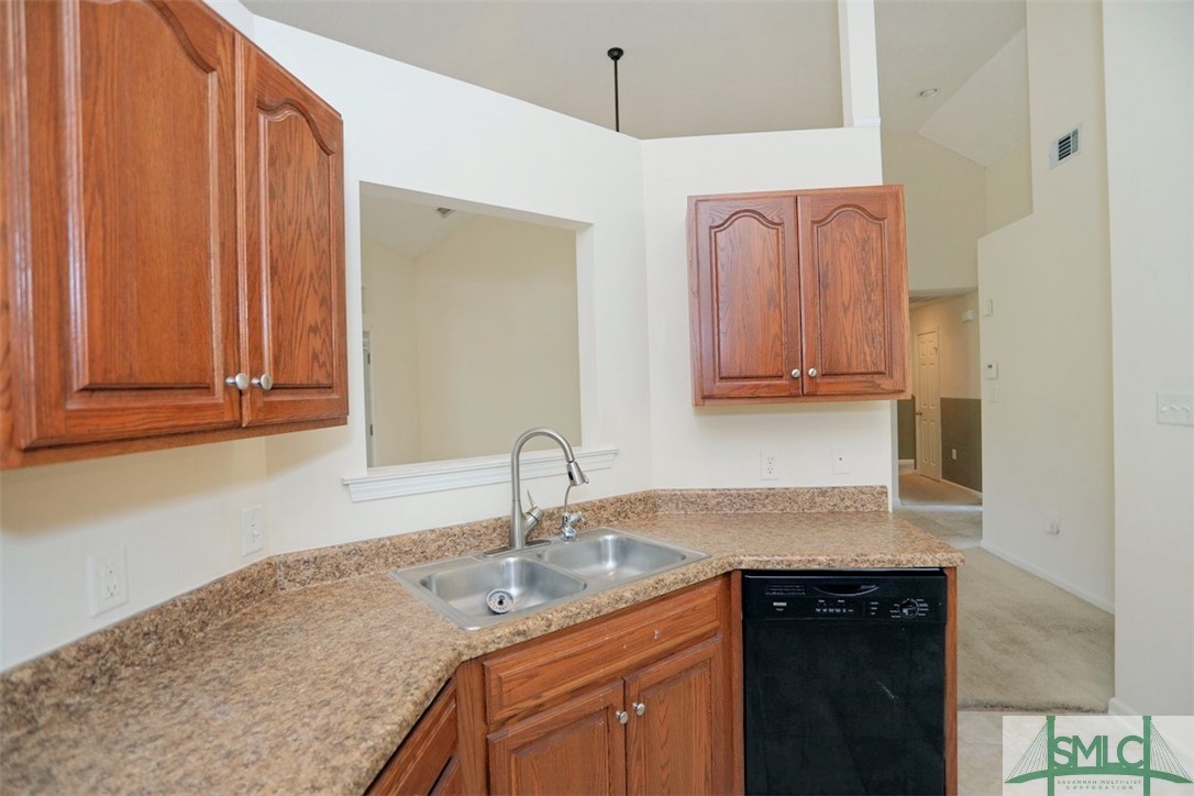 104 Poolside Lane Savannah, GA 31405 - Photo 10 of 34