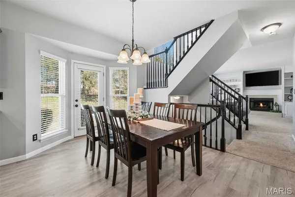 $640,000 | 725 Whispering Forest Drive, Ballwin, MO 63021