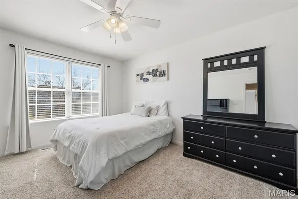 $640,000 | 725 Whispering Forest Drive, Ballwin, MO 63021