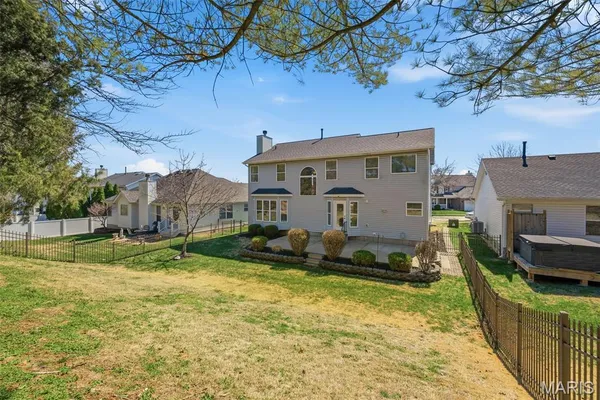 $640,000 | 725 Whispering Forest Drive, Ballwin, MO 63021