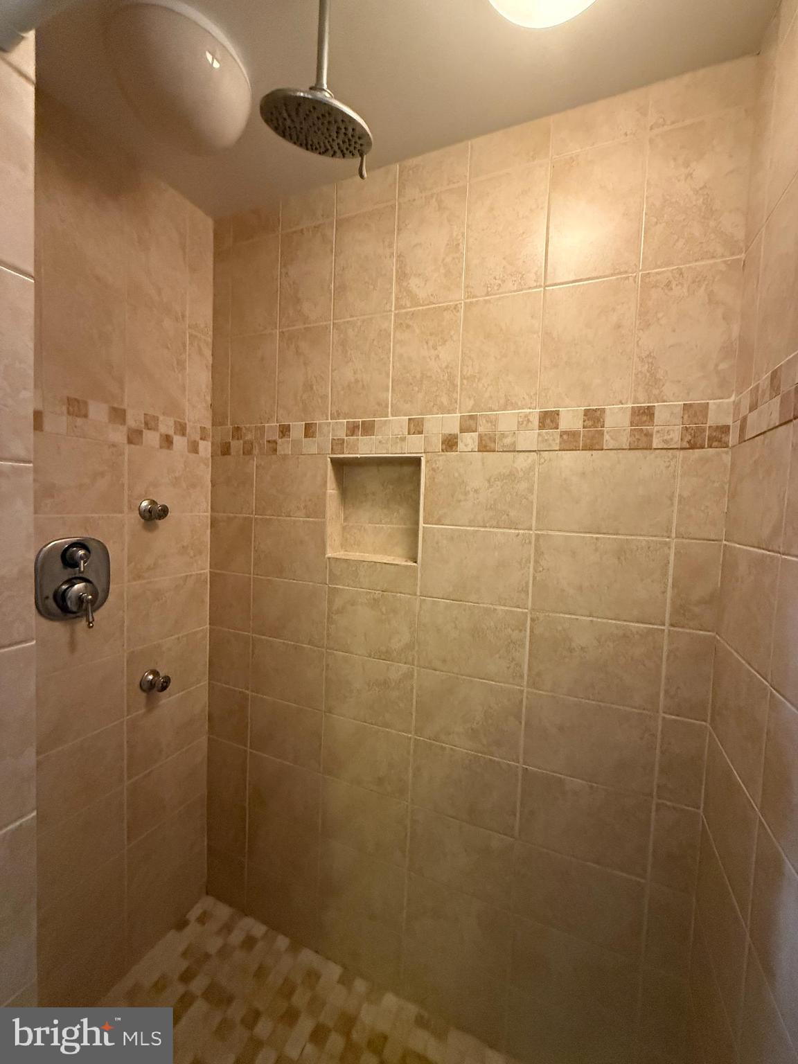 2133 Freda Drive Vienna, VA 22181 - Photo 23 of 35 a bathroom with a shower