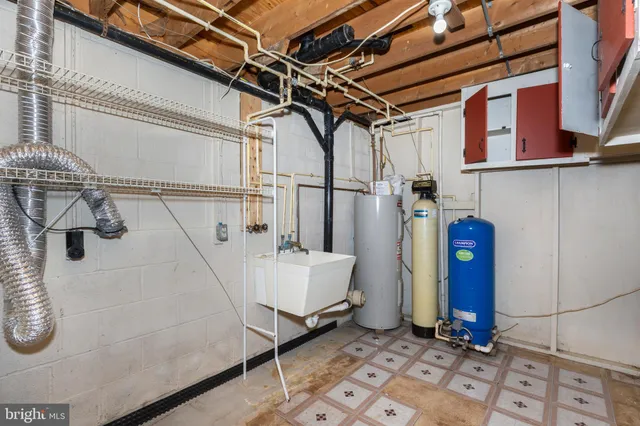 $379,999 | 16 Leppo Road, Westminster, MD 21158