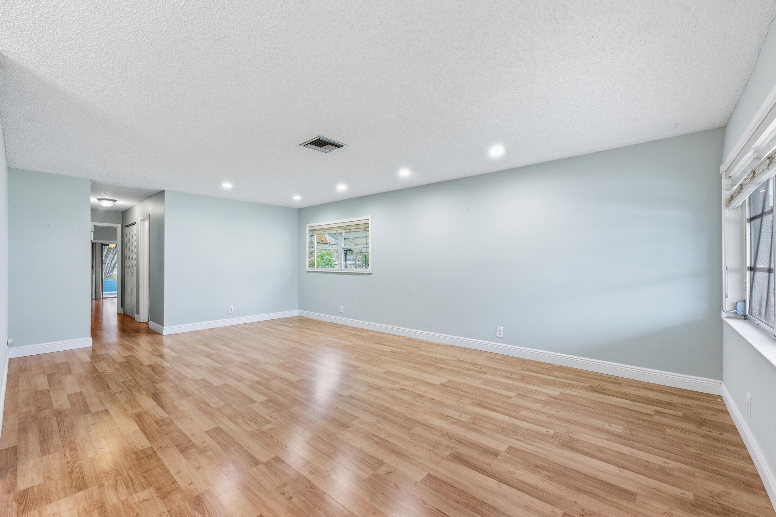 14605 Candy Way Delray Beach, FL 33484 - Photo 8 of 45 Living room