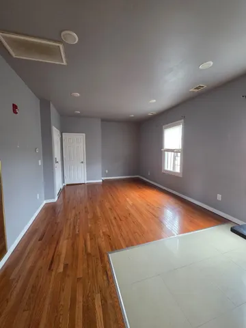a view of empty room with window