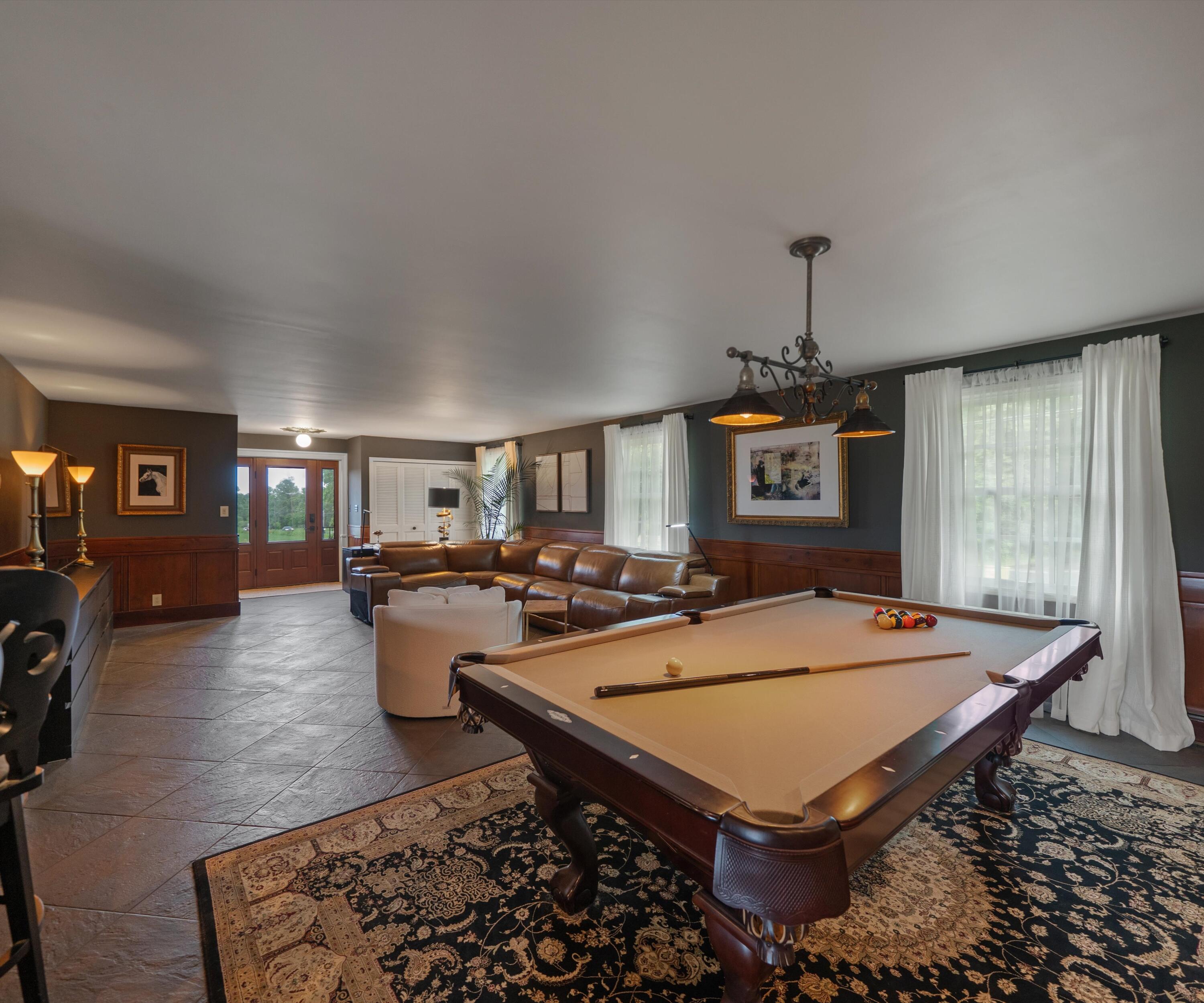 4944 Scio Church Road Ann Arbor, MI 48103 - Photo 29 of 82 Family Room