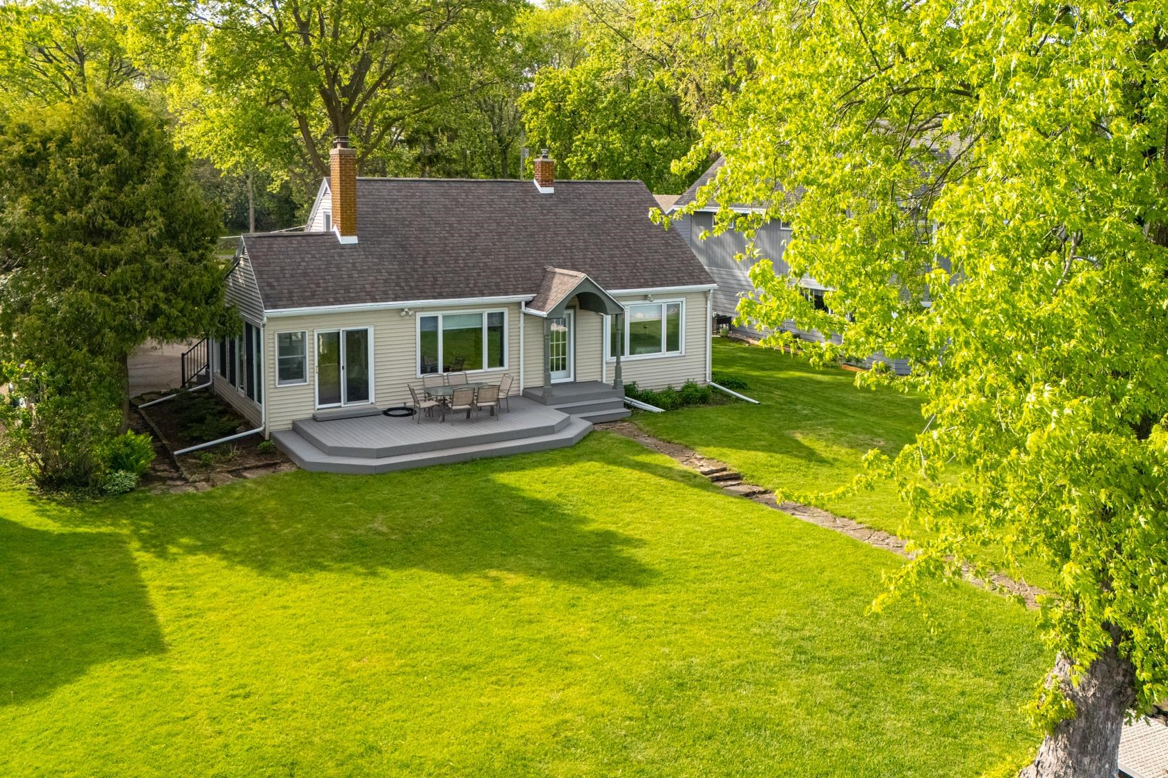 188 Adella Beach Road Neenah, WI 54956 - Photo 30 of 48