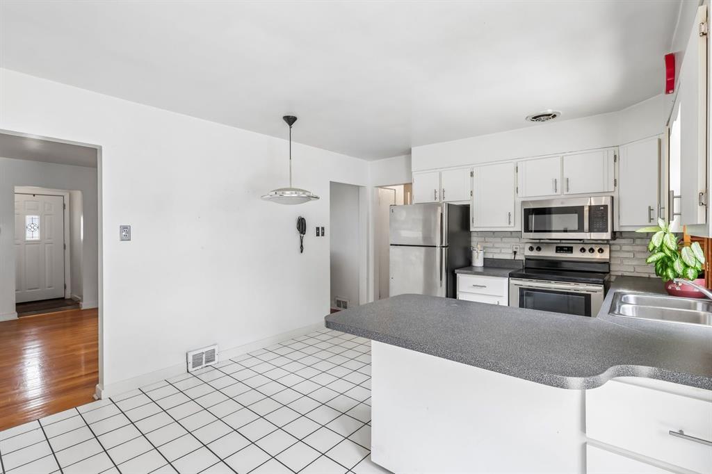 214 Wayne Street Lower Burrell, PA 15068 - Photo 10 of 50 Gallery Image 10